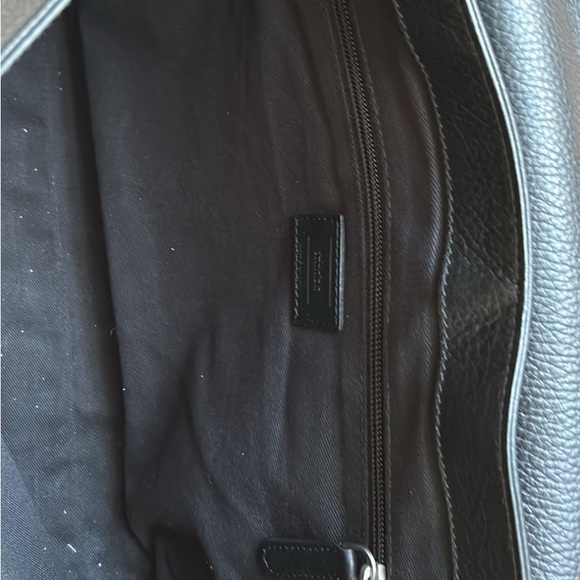 Armani leather unisex bag - Picture 4 of 4